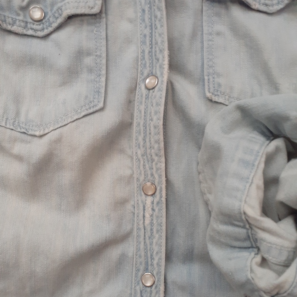 Shirt - Picture 4 of 5